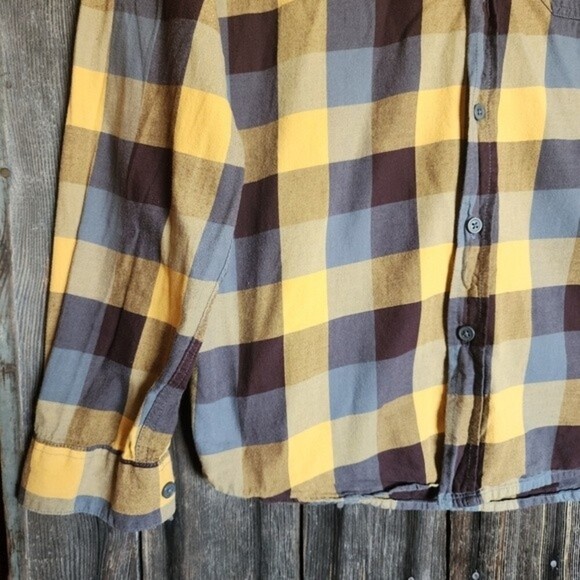 Columbia Mens Out and Back Yellow Checked Button Up Size Small - Picture 4 of 6